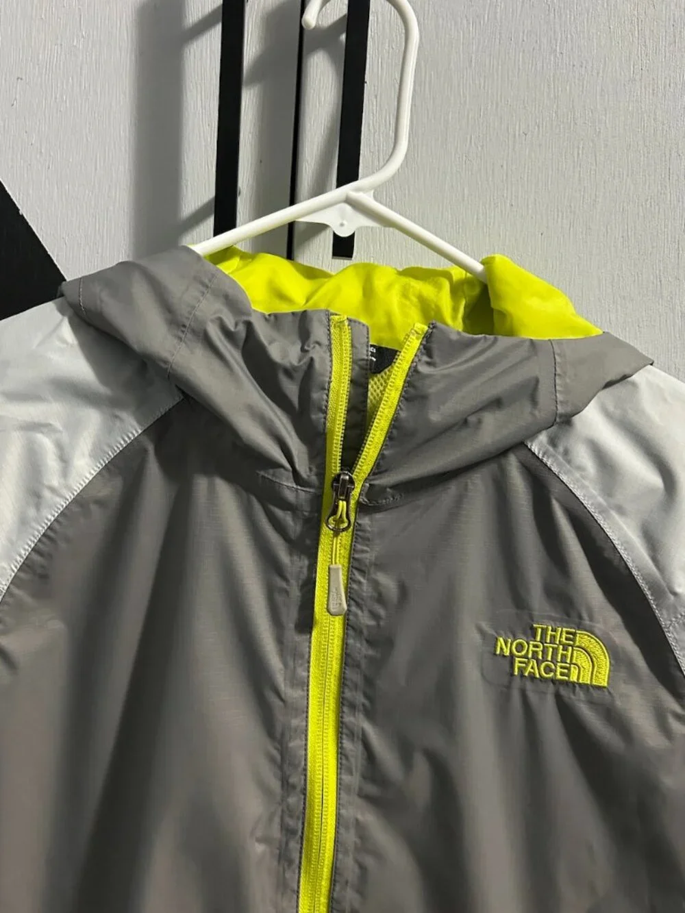 The North Face Color Block Hooded Windbreaker Waterproof Dry-Vent Shell Men's S